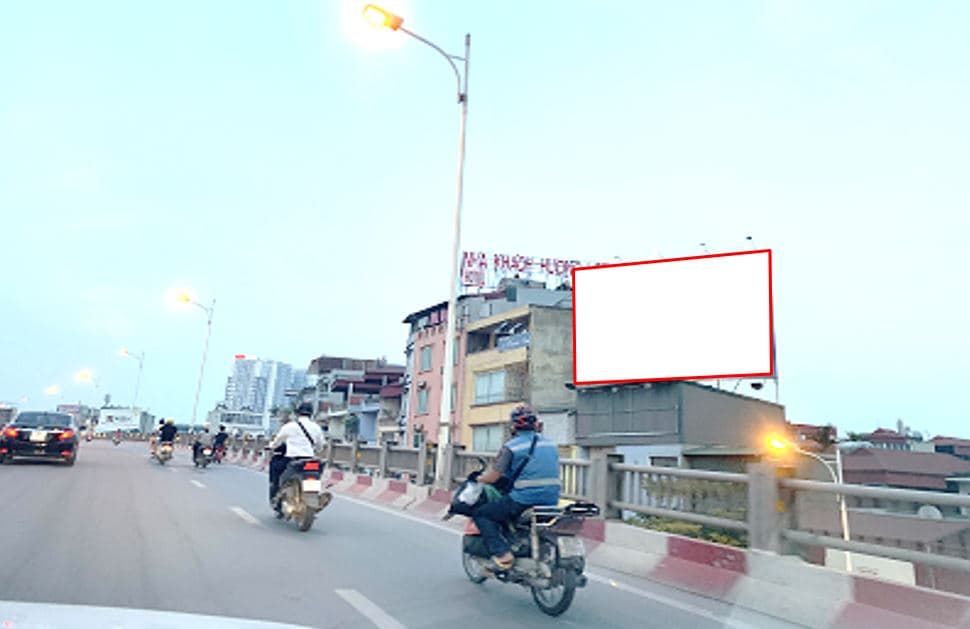 636 Minh Khai – hướng đi Aeonmall Long Biên