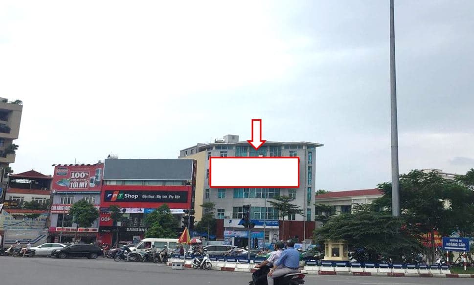 22 Đông Các, ngã 7 Ô Chợ Dừa