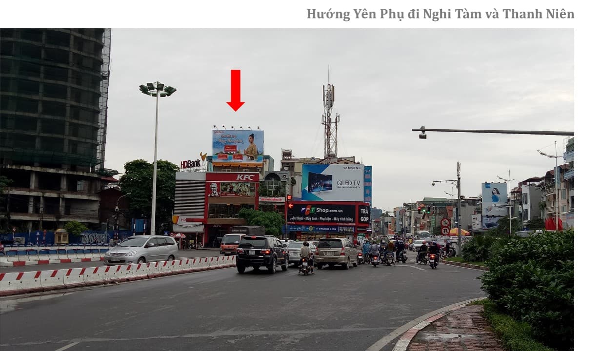 Ngã tư An Dương đường Thanh Niên (Hồ Tây)