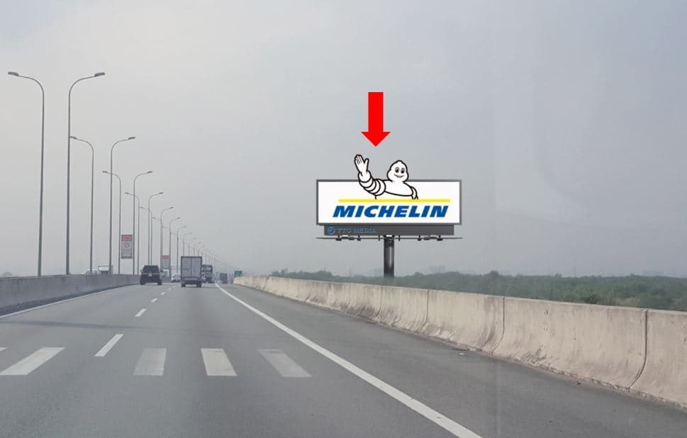 KM 9 (Bên phải) cao tốc HCM - Long Thành