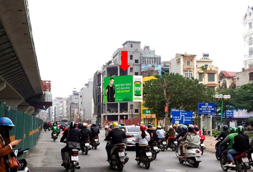 Ngã tư Trường Chinh - Tôn Thất Tùng