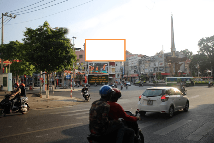 Số 11-13, Đường Trần Hưng Đạo