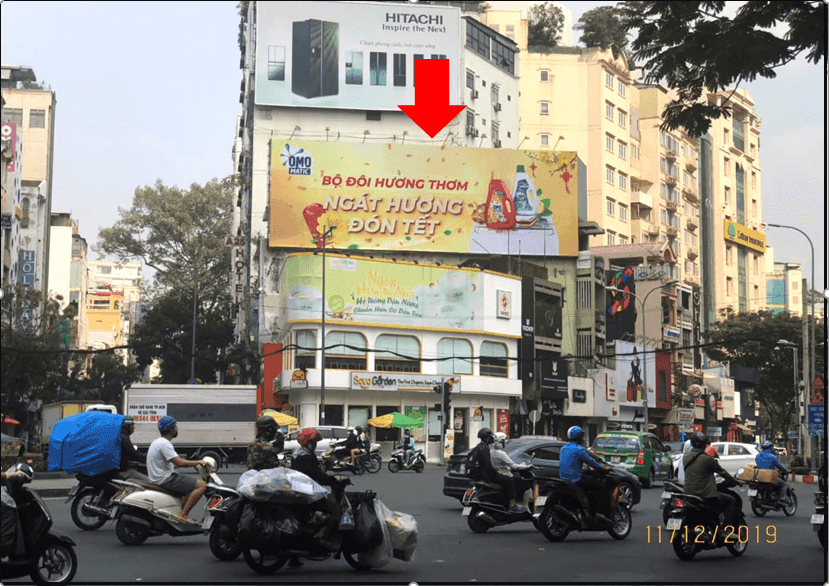 Ngã sáu Phù Đổng
