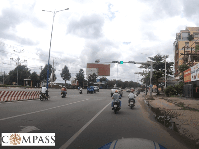[Compass khảo sát] QL13 B76. Trụ ngã ba Suối Giữa