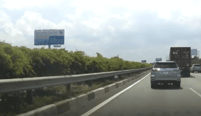[Compass khảo sát] CT LT - DG B27. Trạm thu phí QL51 + 5.6km (T) 