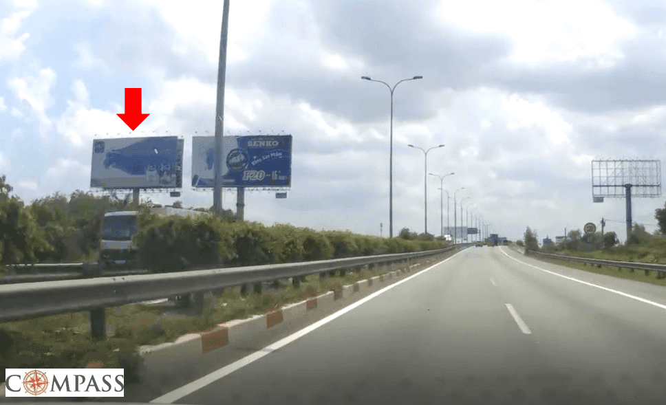 [Compass khảo sát] CT LT - DG B53. Trụ trạm thu phí Long Phước + 370m (T) 2