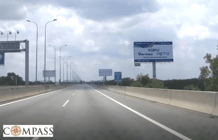 [Compass khảo sát] CT LT - DG B56. Trụ trạm thu phí Long Phước + 1.15km (P) 