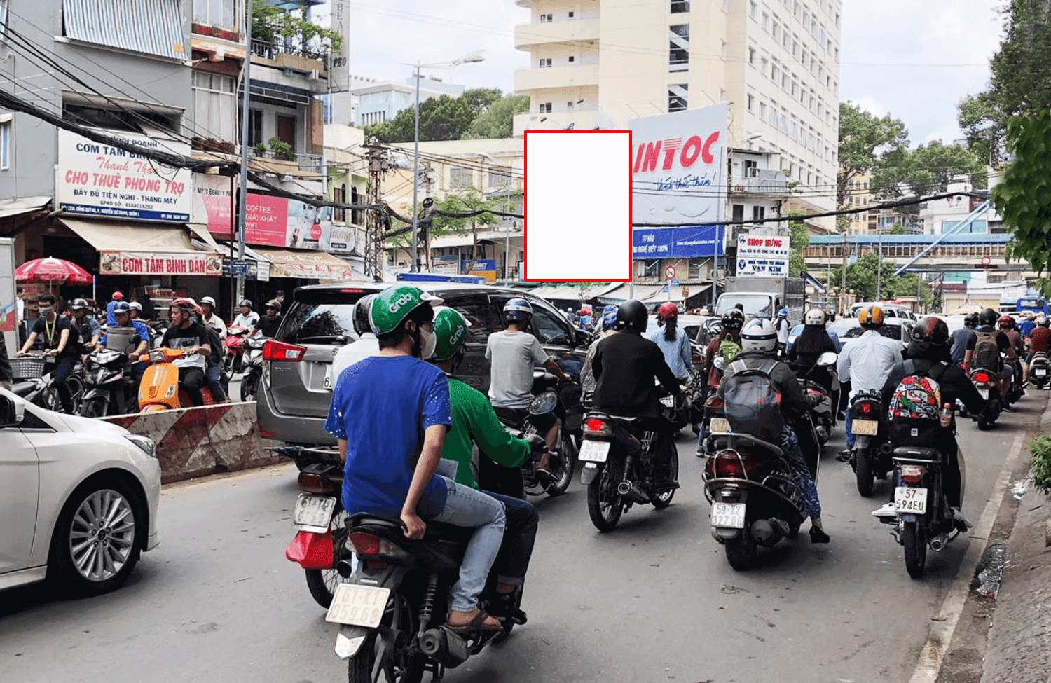 Ngã Tư Cao Thắng - Phạm Viết Chánh