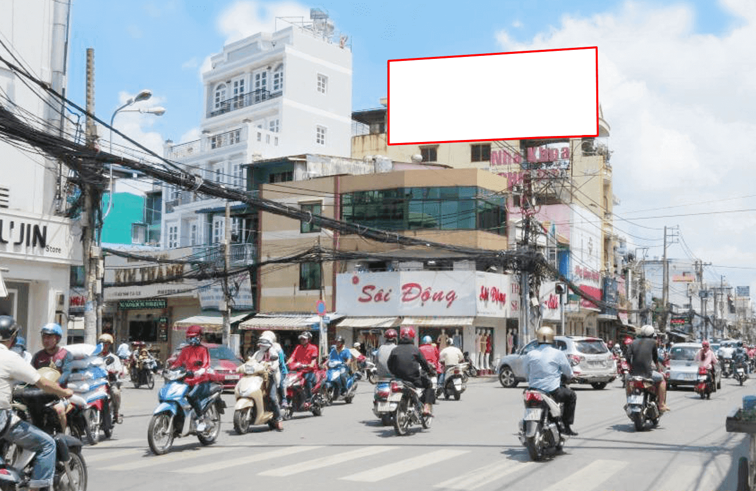Ngã tư Cách Mạng Tháng 8 - Tô Hiến Thành