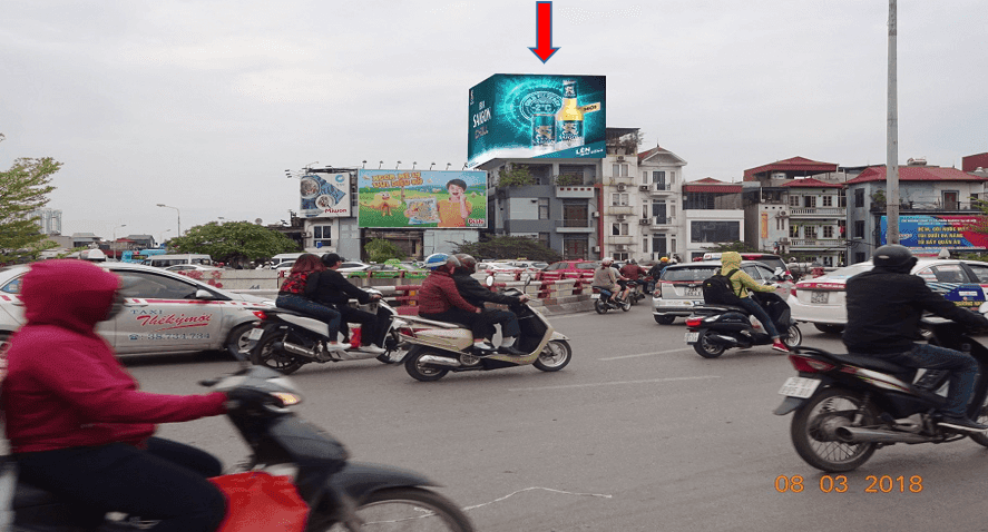 Vòng xoay Cầu Chương Dương A
