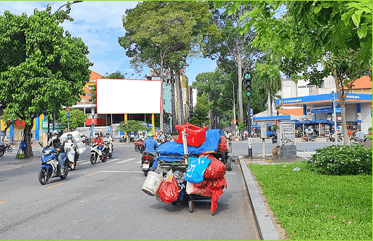 Ngã 4 Nguyễn Trãi - Nguyễn Văn Cừ