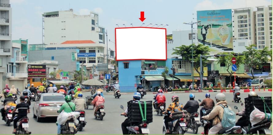 Vòng xoay Lê Quang Định - Phạm Văn Đồng