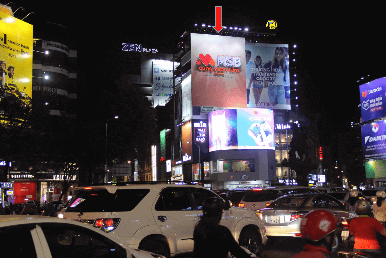 Ngã 6 Phù Đổng (1)