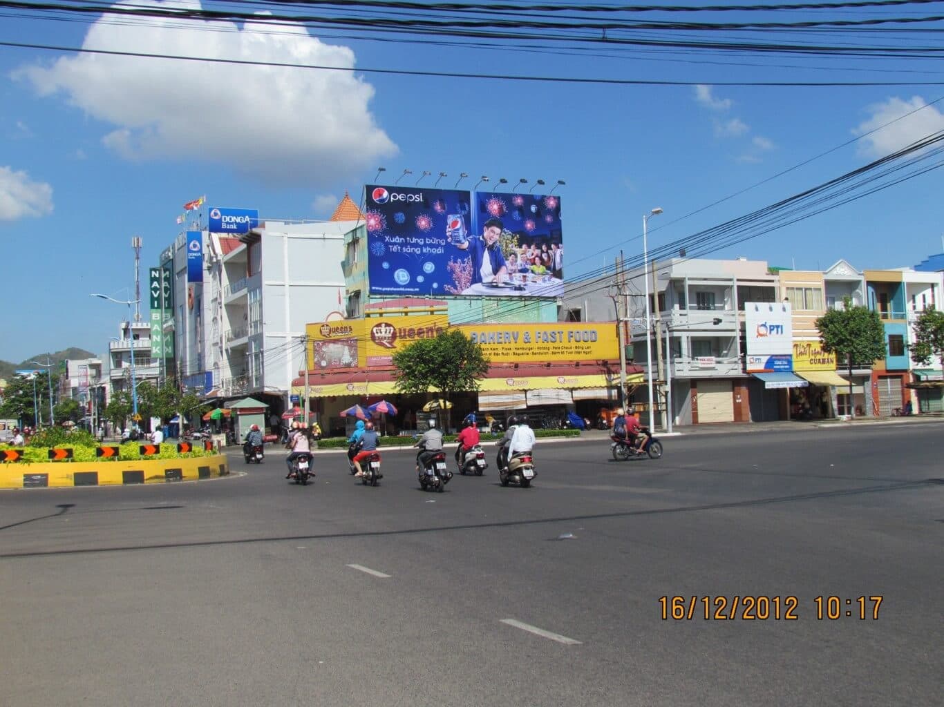 Vòng xoay Lê Hồng Phong
