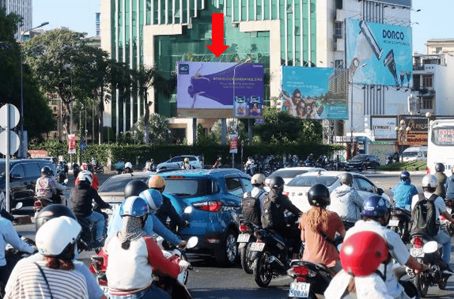 Vòng xoay Điện Biên Phủ