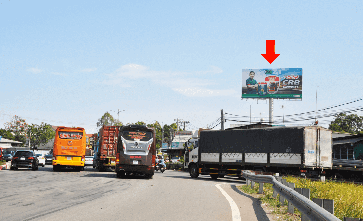 Vòng xoay Quốc lộ 51 