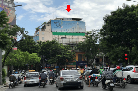 Ngã tư Bà Triệu, Nguyễn Du