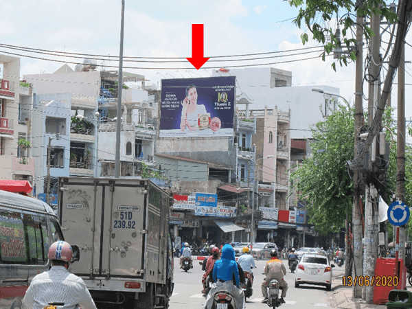 Vòng xoay Lạc Long Quân - Lý Thường Kiệt