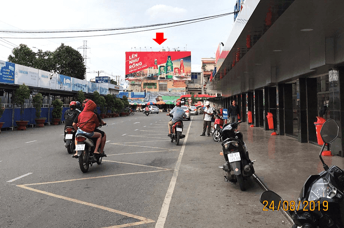Bến xe Miền Tây