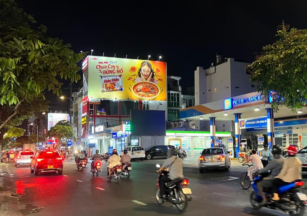 BB 418 Nguyễn Đình Chiểu